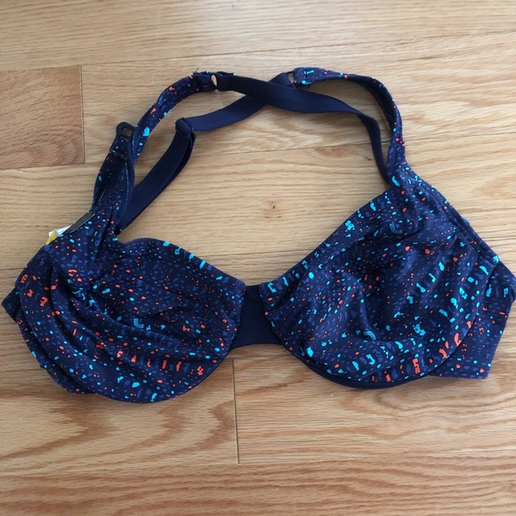 Swimsuit Top - Picture 1 of 1